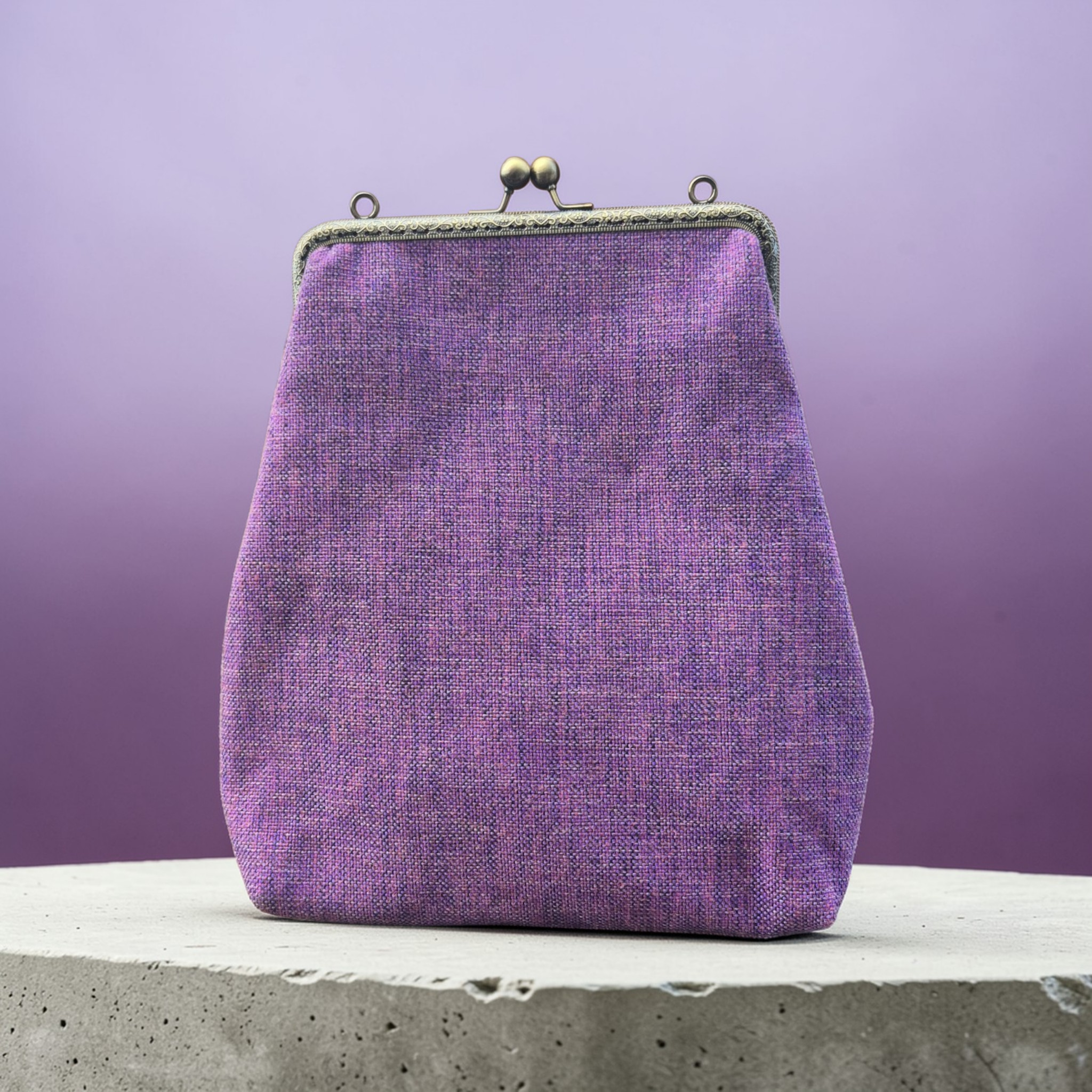 VIKI średnia torebka handmade fioletowa - obrazek 3